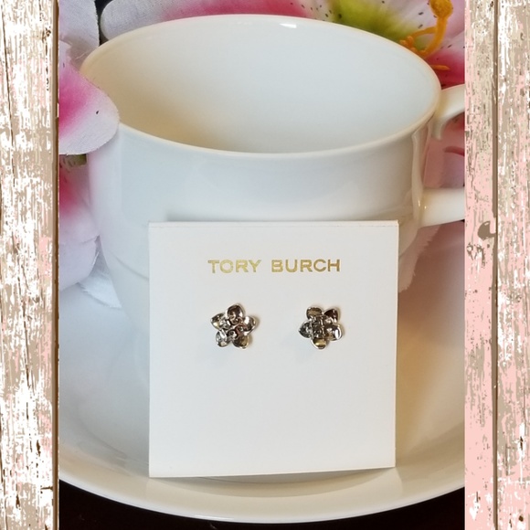 Tory Burch Jewelry - 🆕️ NWOT TORY BURCH SILVER CICELY STUD EARRINGS